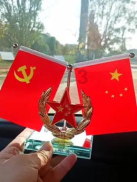 请教大神:两个人长得一模一样,是病句吗?从科学的角度分析,没有一模一样的人吧?,解决疑难问题